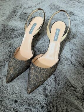 SJP by Sarah Jessica Parker Glitter Pointed Slingback Pumps in Gold and Black